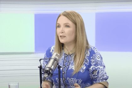 Speranta TV | Educație pentru viață - Relația părinților - prima rețetă a fericirii sau nefericirii în doi - Invitat: Carmen Ene