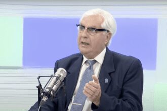 Speranta TV | Repere - E relevant astăzi modul în care s-a format canonul biblic? - Invitat: Octavian Chisăliță