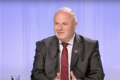 Speranta TV | În obiectiv - Șaormeriile – bombe sanitare cu ceas? / Cât de serioasă este criza pestei micilor rumegătoare? / S-a deschis centura Timișoara Sud / Autostrada Moldovei – inaugurări la orizont / A0 – vor fi inaugurări pe final de an? / DEX12 Craiova-Balș – gata anul acesta? / Drumul expres Focșani-Brăila – licitat ca un singur lot - Invitați: Costel Stanciu, Ionuț Ciurea - Realizator: Alexandru Natsis