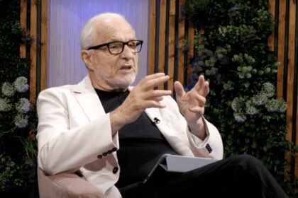 Speranta TV | Academica - Există conflict între știință și Biserică? (I) - Invitat: Dan Cautiș