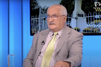 Speranta TV | Lumea religioasă azi - Vaticanul dă undă verde pelerinajelor în Medjugorje, Bosnia/ Campion Mondial la Judo suspendat pentru că și-a făcut semnul Crucii la JO de la Paris/ Actorul Kirk Cameron spear într-o nouă „mare trezire” în America după lansarea cărților sale pentru copii - Invitați: Valeriu Petrescu, Jenina Mihalache