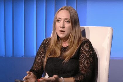 Speranta TV | Oameni și povești - Eliberată din lanțurile dependenței de droguri (I) - Invitat: Alexandra Ana-Maria Ristea