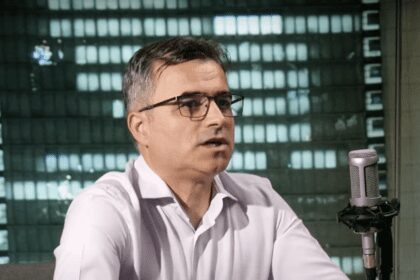 Speranta TV | Alege corect - Un test dificil – De ce să iubești pe cei care te urăsc? - Invitat: Costel Chirilianu