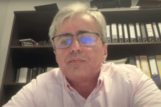 Speranta TV | În obiectiv - UE cere României să nu mai plafoneze prețurile Este UE în pericol de moarte? Cresc taxele după alegeri Fermierii români furioși din cauza importurilor de ouă din Ucraina - Invitați: Dan Pîrsan, Alexandru Lăzescu, Gabriel Biriș, Valeriu Tabără - Realizator: Daniel Cirț