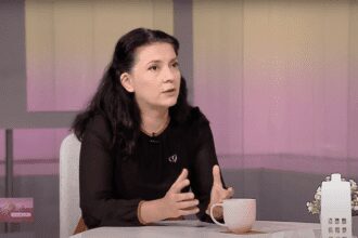 Speranta TV | Între noi, mamele - Cum găsim echilibrul între libertate și disciplină - Invitați: Cristina Ișvan, Cristina Moisan