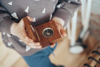 Speranta TV | România a trecut la ora de iarnă. Cum ne afectează această schimbare