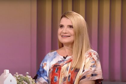 Speranta TV | Între noi, mamele - Între școală și familie - curajul mamelor care se întorc la studii - Invitați: Dana Bordeianu, Bianca Timșa Stoicescu