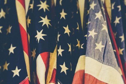 Speranta TV | Kamala Harris și Donald Trump au mers în biserici și în mijlocul comunităților arabe, în ultima duminică din campania electorală americană
