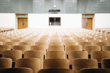 Speranta TV | România a alocat pentru Educație mai puțini bani decât Uganda și Paraguay