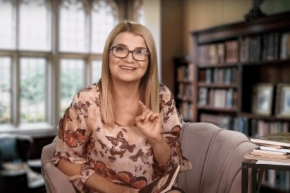 Speranta TV | Cărți 100 - Mamele unor oameni faimoși