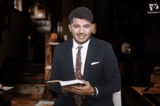 Speranta TV | Deschide Biblia - Fără rezerve, fără pași înapoi, fără regrete - Andrei Sisu