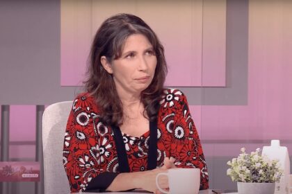 Speranta TV | Între noi, mamele - Imaginea de sine în era perfecțiunii superficiale - Invitați: Raluca Mateescu, Emilia Oprea