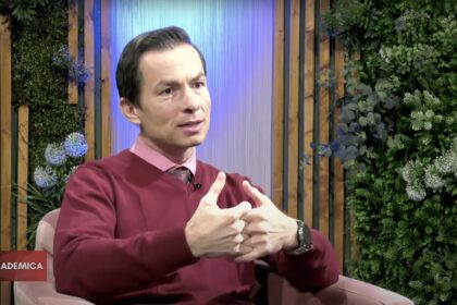 Speranta TV | Academica - Retrospectiva anului 2024 la Universitatea Adventus (I) - Invitat: Laurențiu Moț