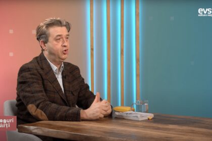 Speranta TV | Dialoguri și cărți - L-am cunoscut pe Dumnezeu printr-o carte - Invitat: Răzvan Kadar