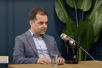 Speranta TV | Viață de familie - Cum se vede Dumnezeu prin ochii unui adolescent - Invitat: Teofil Brașov