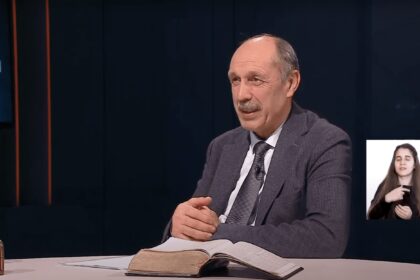 Speranta TV | Taine din Scripturi - Unde este Dumnezeu când trec prin crize? - Invitat: Iacob Pop