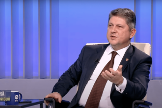 Speranta TV | Fără compromisuri - De ce nu mai au românii încredere în clasa politică? - Invitați: Titus Corlățean, Bogdan Ciucă, Ion Bogdan Lefter, Dragoș Mușat