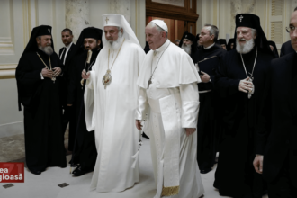 Speranta TV | Lumea religioasă azi - Anunțul papei Francisc privind data Paștelui. Invitație adresată bisericilor răsăritene / „Isus te iubește” . Declarația unui luptător de arte marțiale după cea mai recentă victorie / Preot trans: „Nu sunt supărat pe Dumnezeu pentru că sunt trans” - Invitați: Lucian Floricel, Lucian Răcilă, Janina Mihalache