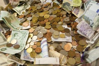 Speranta TV | Premierul Ilie Bolojan a prezentat reforma pensiilor speciale: Propunem creșterea vârstei de pensionare la 65 de ani și a vechimii la 35 de ani