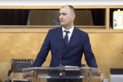 Speranta TV | Credință fără hotare - Atenționări biblice pentru timpurile noastre - Bogdan Dumitru