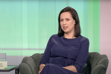 Speranta TV | Educație valori și principii - De la copilărie la adolescență: Gimnaziu – Liceul Teoretic Mihai Ionescu (I) - Invitați: Adina Călugăru, Grațiela Nițulescu