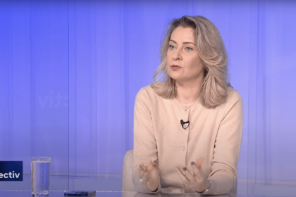 Speranta TV | În obiectiv - Obstacole în calea educației din școală / ADRA, situație critică, fără finanțare / Pensiile private pe înțelesul tuturor - Invitați: Claudia Chiru, Robert Georgescu, George Moț - Realizator: Daniel Cirț