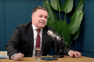 Speranta TV | Viață de familie - Cum îi facem pe copii să aleagă cărțile în locul ecranelor? - Invitat: Lornad Balla