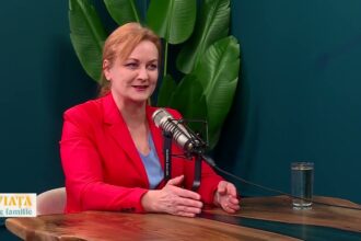 Viațã de familie - Teamã sau respect? Diferența dintre un pãrinte ferm și unul autoritar - invitat: Paula Persida Popescu