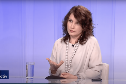 Speranta TV | În obiectiv - Rezultate simulare evaluare națională / Program de prevenire a violenței în școli / Copiii expuși pericolelor rețelelor sociale / Pacienții vor putea face donații spitalelor - Invitați: Sorin Ion, Claudia Oprescu, Emanuel Ungureanu - Realizator: Daniel Cirț