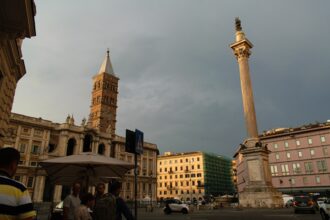 Speranta TV | Mormântul Papei Francisc, din marmură, va purta o singură inscripție: „Franciscus”