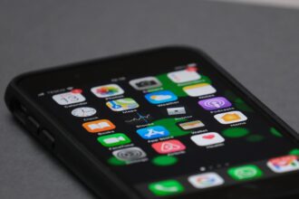 Speranta TV | Cercetătorii avertizează: Riscurile pentru copii în jocul Roblox sunt „profund îngrijorătoare”