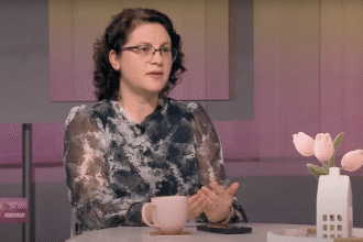 Speranta TV | Între noi, mamele - Spunem „Nu”, dar cu blândețe – despre limite și libertate - Invitați: Mihaela Brașov, Mioara Mihai