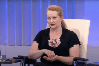 Speranta TV | Fără compromisuri - Creștinul modern: Una zice, alta face / Comportamente diferite în actul închinării invitați: Paula Persida Popescu, Dragoș Mușat, Viorel Dima
