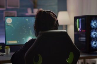 Speranta TV | Studiu IGPR: Mediul online – apreciat ca un spaţiu sigur de cei mai mulţi elevi