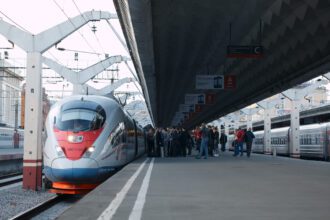 Speranta TV | Trenurile Soarelui încep cursele către mare. Vor mai fi introduse 32 de garnituri, pe lângă cursele obișnuite