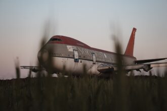 Speranta TV | Un avion cu 242 de persoane la bord, care zbura la Londra, s-a prăbușit la scurt timp după decolarea din Ahmedabad, India