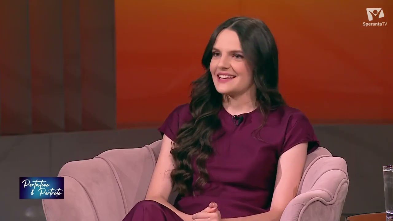 Povestea unui duet născut în copilărie | Anelisse & Beatrice Crăciun | Portative și Portrete