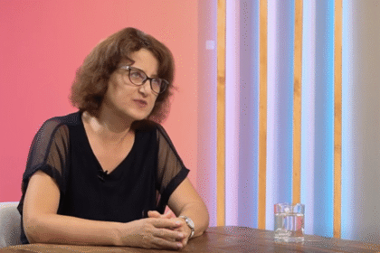 Speranta TV | Dialoguri și cărți - Cum s-a născut Liceul Teoretic Mihai Ionescu - Invitat: Livia Manea