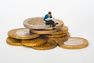 Speranta TV | Autorităţile fiscale ar putea publica lista debitorilor persoane juridice şi fizice, dar şi a contribuabililor care nu au restanţe – proiect