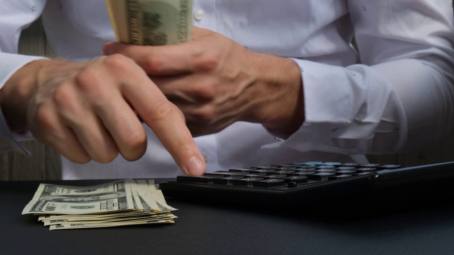 Speranta TV | Sondaj INSCOP: Peste 61% dintre români sunt de părere că statul ar trebui să intervină mai mult în economie