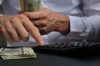 Speranta TV | Sondaj INSCOP: Peste 61% dintre români sunt de părere că statul ar trebui să intervină mai mult în economie