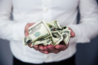 Speranta TV | Discuții aprinse în Comisia buget – finanțe pentru plata din Pilonul 2