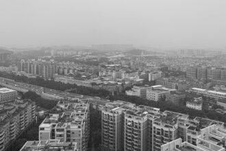 Speranta TV | Poluare de peste 7 ori limita admisă în București, după incendiul din Pantelimon