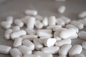 Speranta TV | Dovezile existente ”nu arată o legătură clară” între utilizarea paracetamolului în sarcină și autism, ADHD, arată un studiu