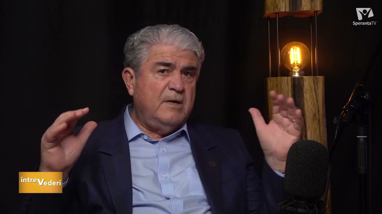 Întrevederi |  Educația trecut prezent și viitor