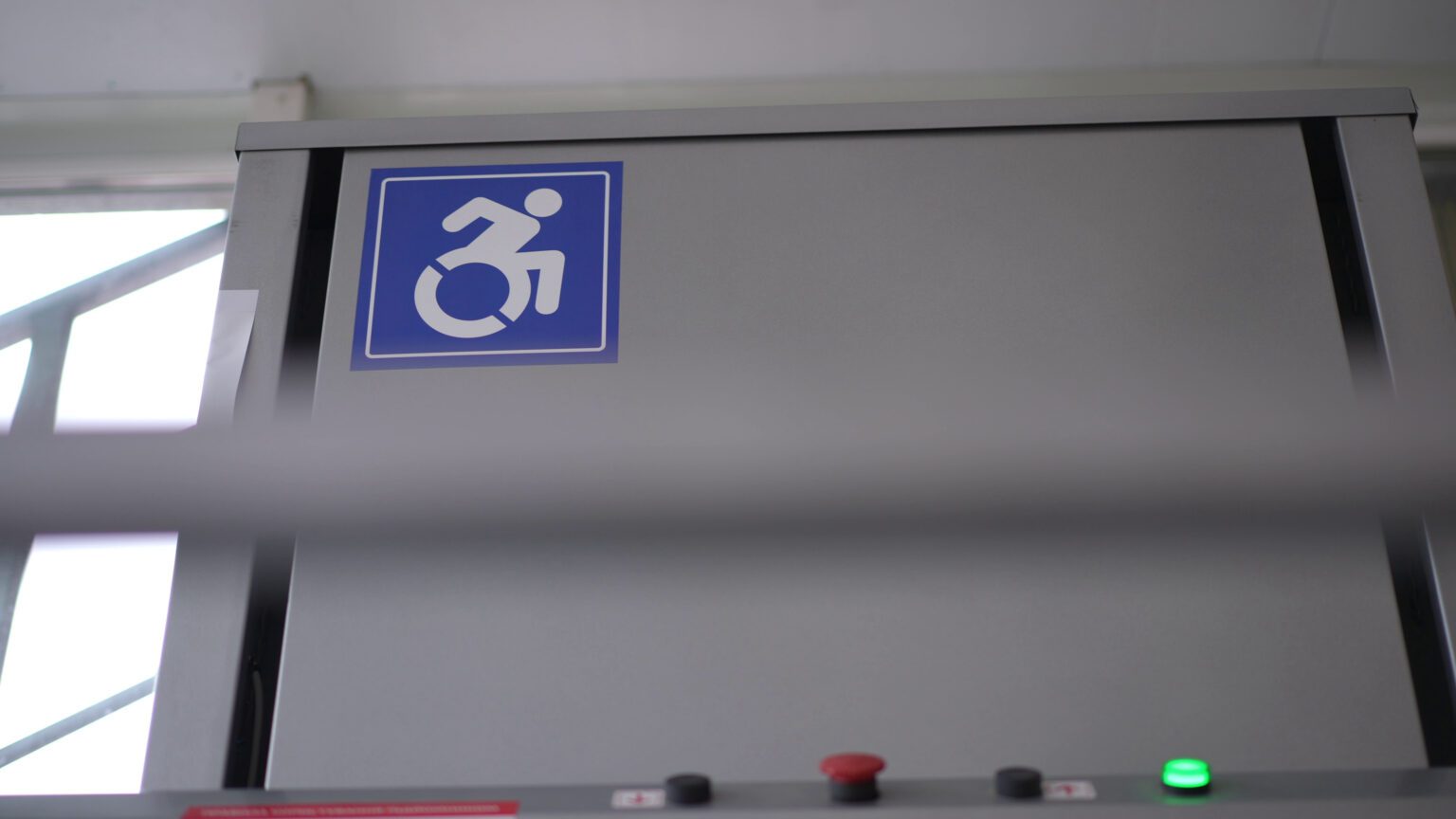 Speranta TV | Noi reglementări privind persoanele cu dizabilităţi, adoptate de Guvern