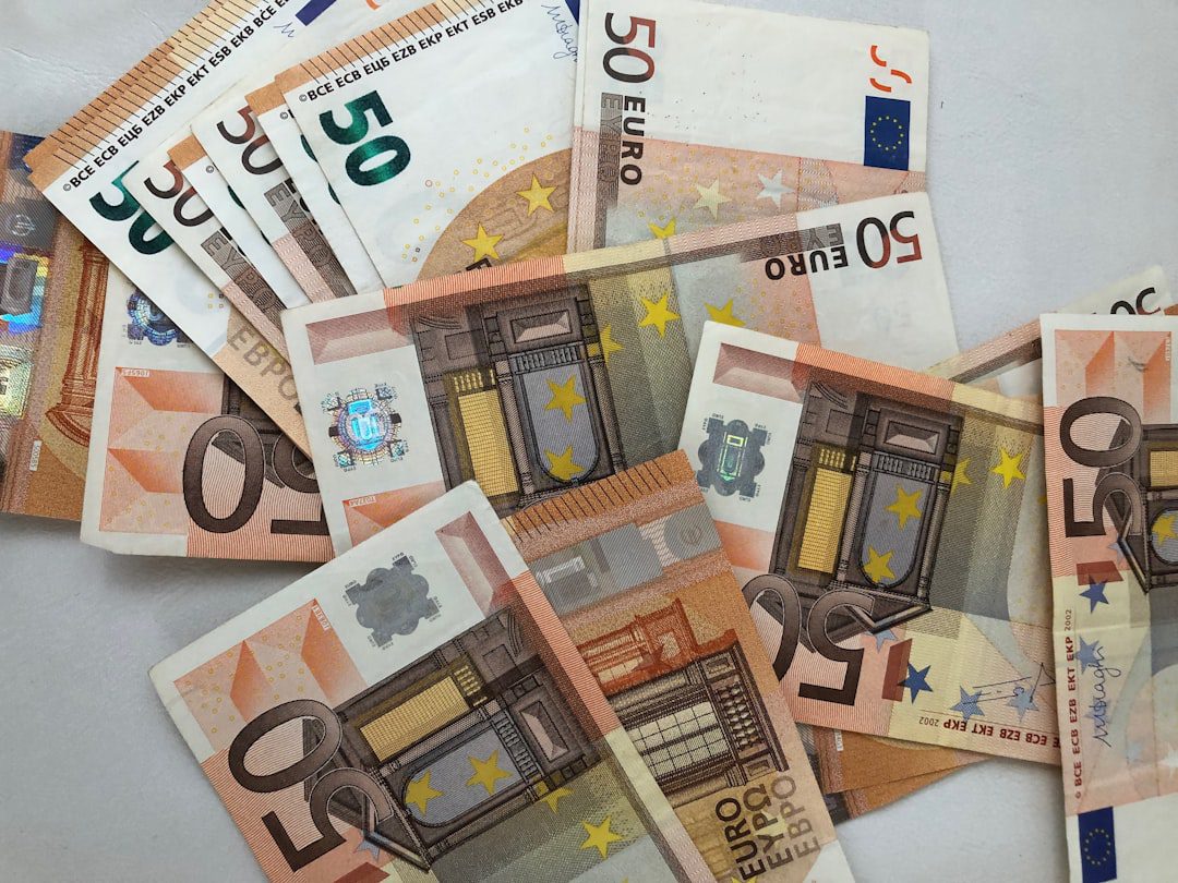 Speranta TV | Guvernul a adoptat „Ordonanţa-Trenuleţ”. Ce măsuri cuprinde actul normativ