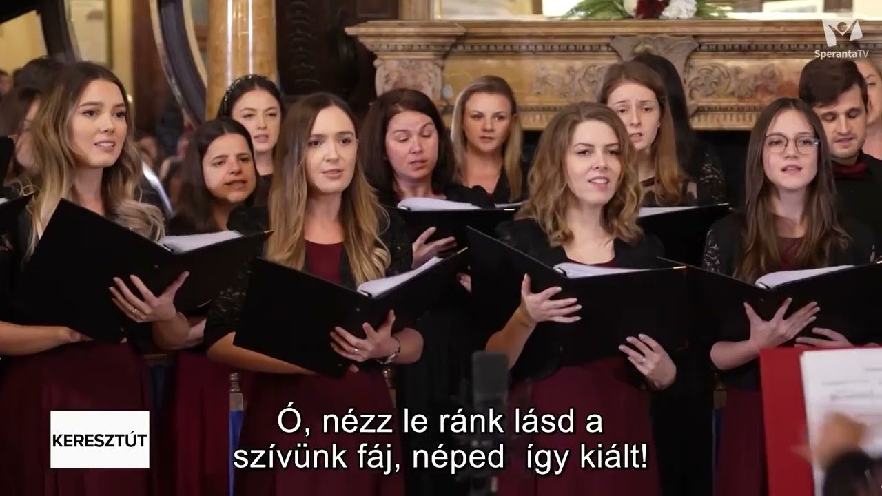 ADVENTI HANGVERSENY
