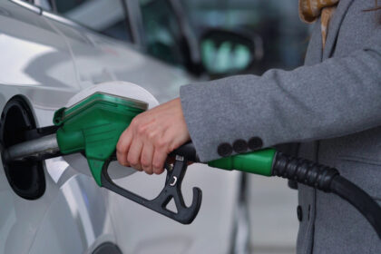 Speranta TV | Benzina și motorina se scumpesc de la o zi la la alta. Președintele anunță că măsurile vor apărea în cel mult o săptămână