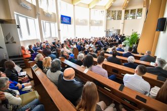 Speranta TV | Biserica Adventistă Speranța din Timișoara a marcat trei decenii de existență printr-un program aniversar dedicat recunoștinței și continuității